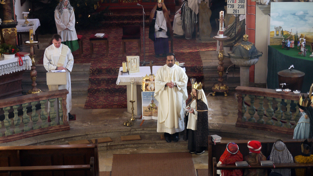 Gottesdienst zur Aussendung der Sternsinger 2017